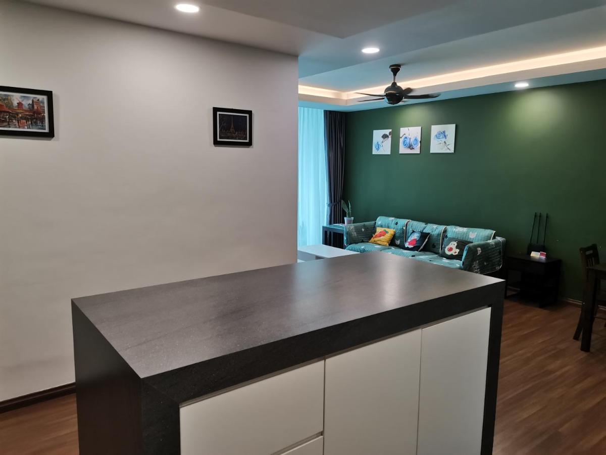 Teo Resident 2 Vivacity Jazz Suite 4 Kuching Eksteriør bilde